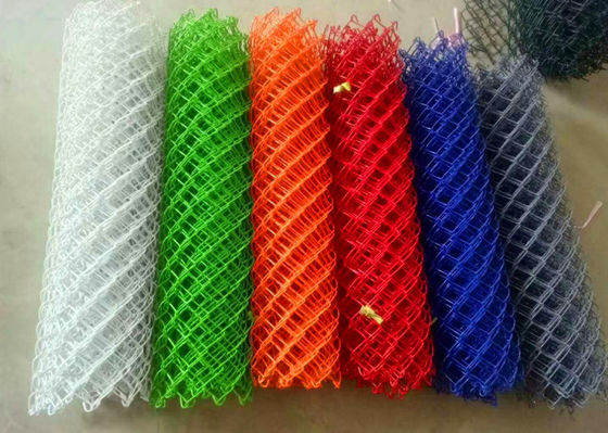 металл 5mm сетка диаманта Pvc загородки звена цепи в 4 ноги ограждая ровную поверхность