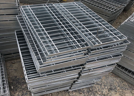 Q235 Serrated платформа 65x5mm скрежетать горячего погружения гальванизированная стальная