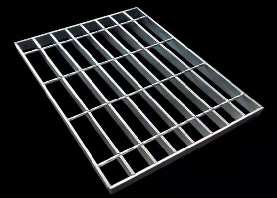 30*100mm гальванизировали сваренную дорожку решетки металла стальной решетки на открытом воздухе