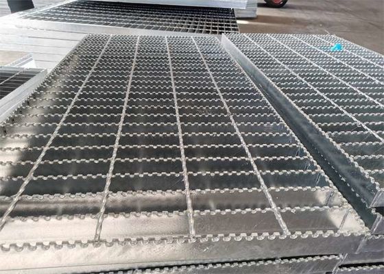Подъездная дорога мастерской 5mm толстая стальная скрежещет решетку