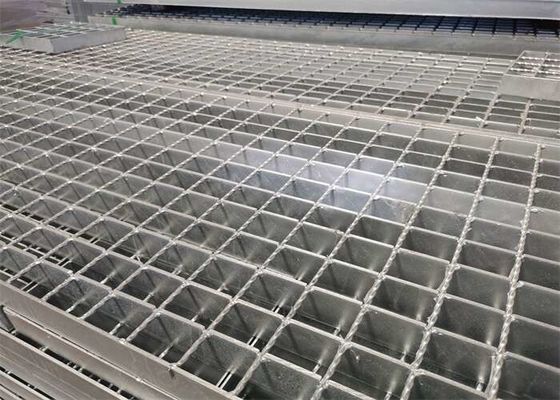 Промышленный скрежетать 5mm проступей лестницы платформы стальной толстое для железнодорожного моста