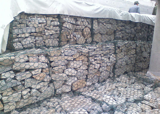 2.7mm водоустойчивое	Гальванизированная ячеистая сеть Gabion для корзин Gabion