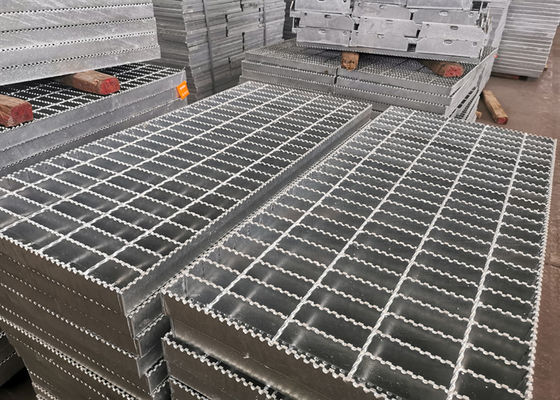 Доказательство скида SS316 гальванизировало стальную платформу скрежетать для строя тротуаров